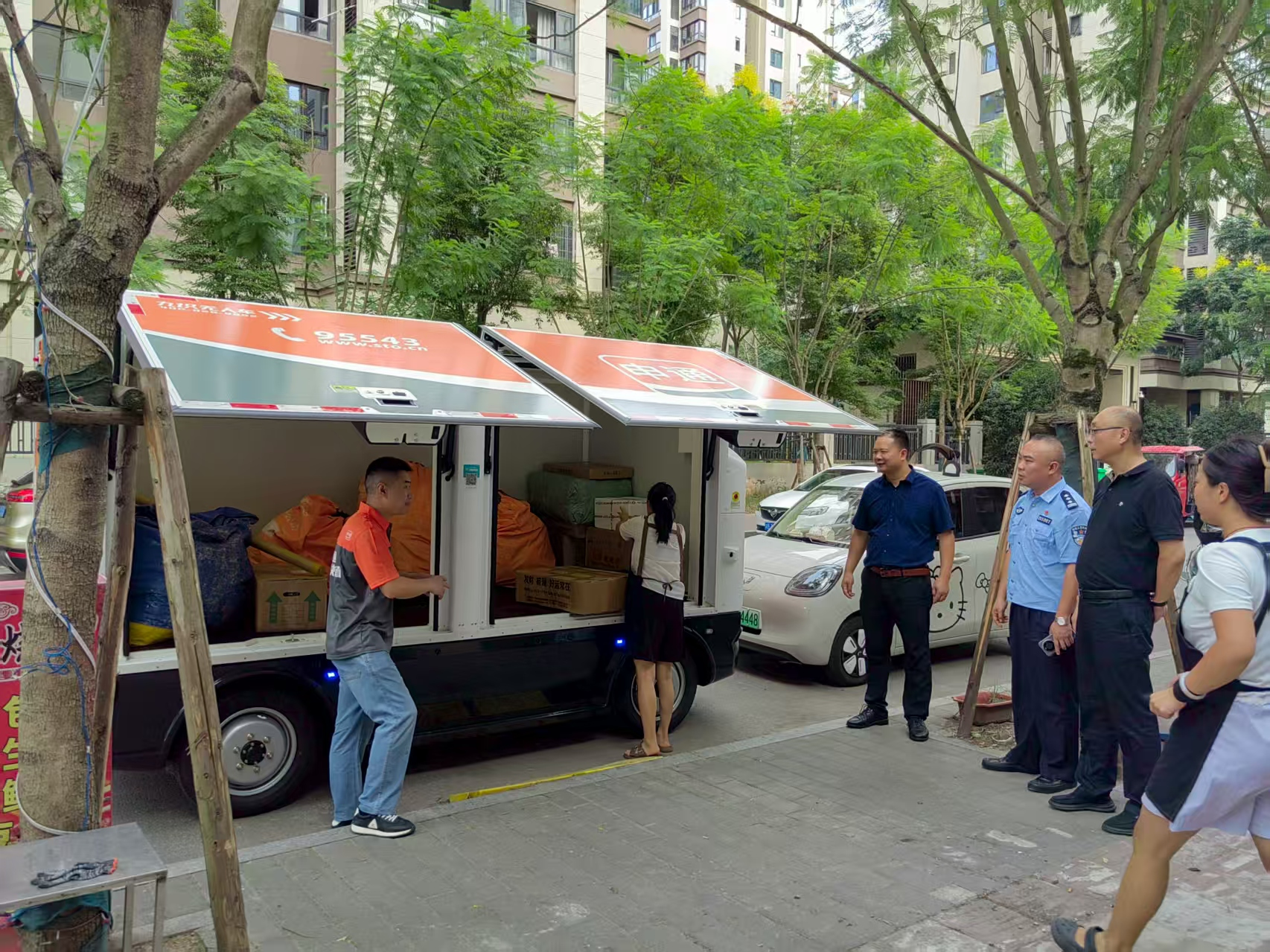 梁平区邮政快递业无人车试运行科技赋能...